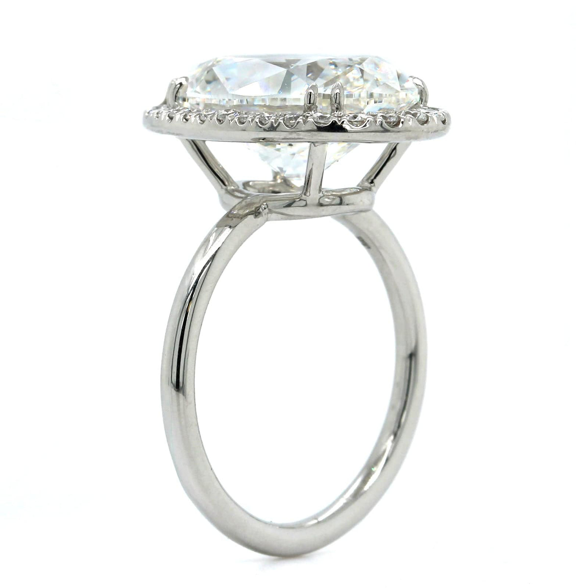 Platinum Oval Diamond Halo Engagement Ring