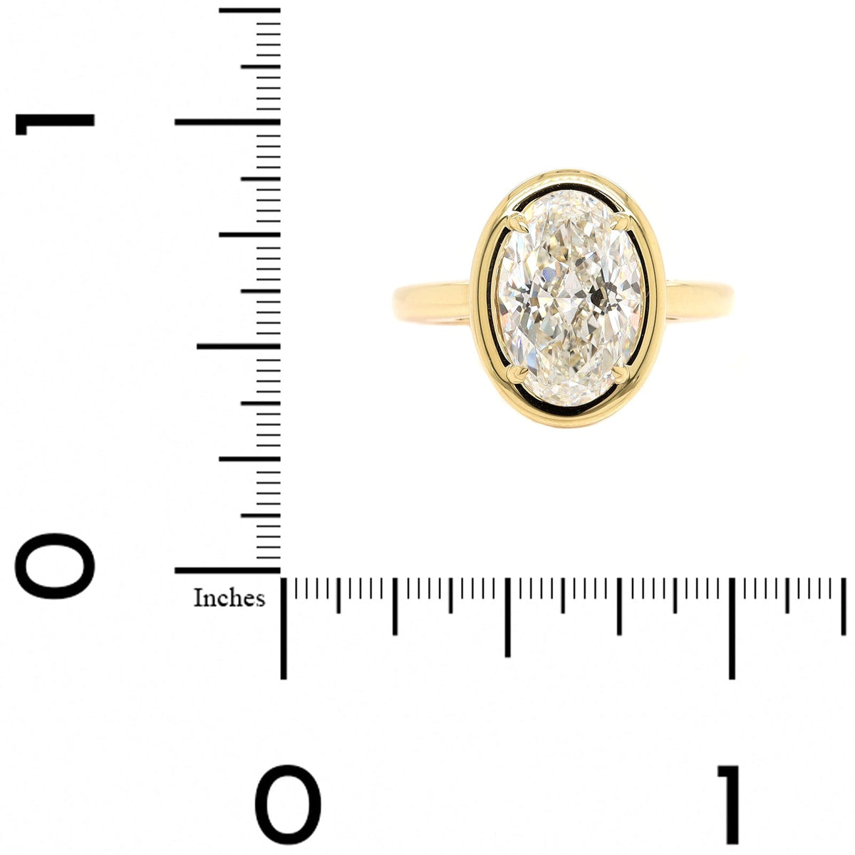 18K Yellow Gold Oval Shaped Diamond Ring