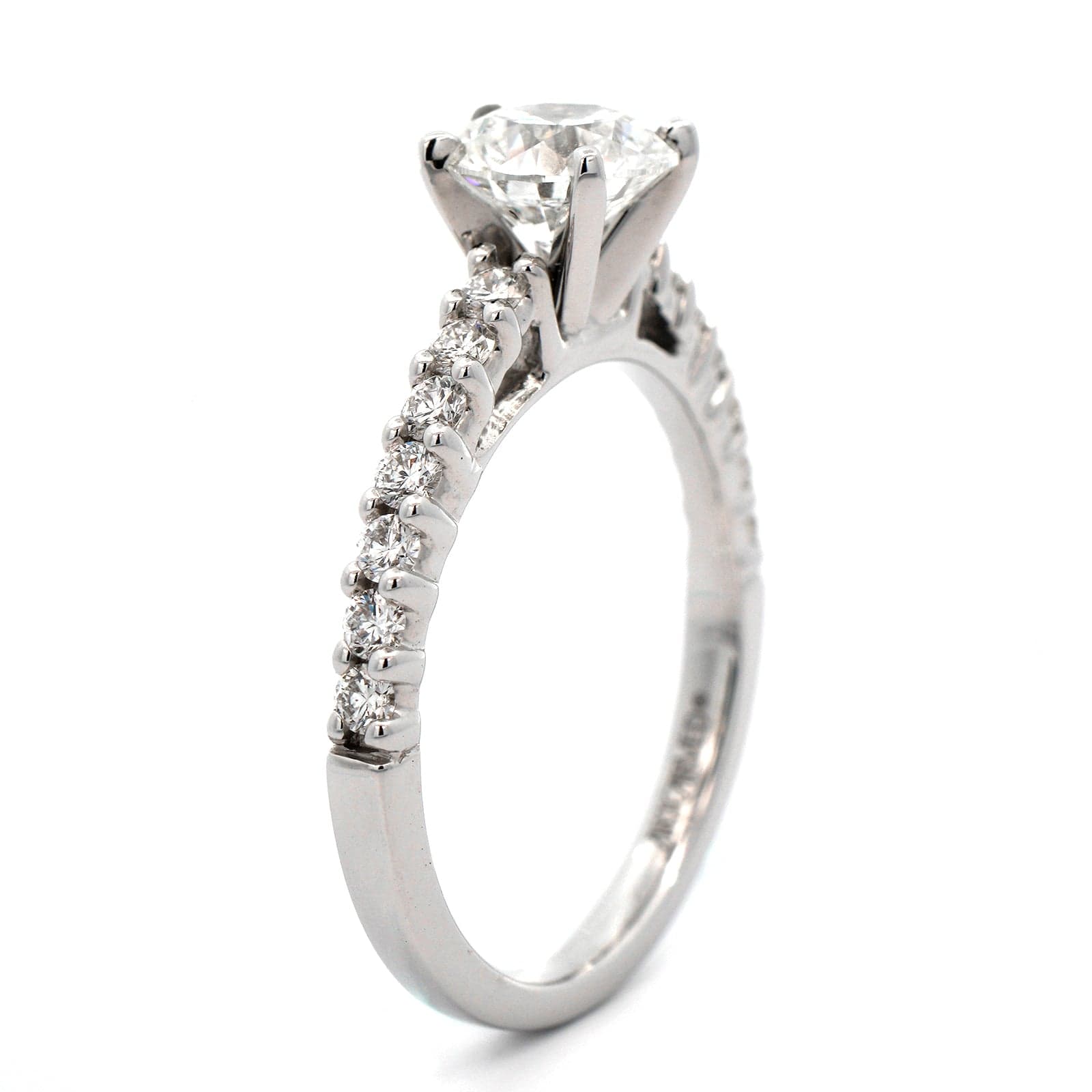 18K White Gold Round Diamond Engagement Ring