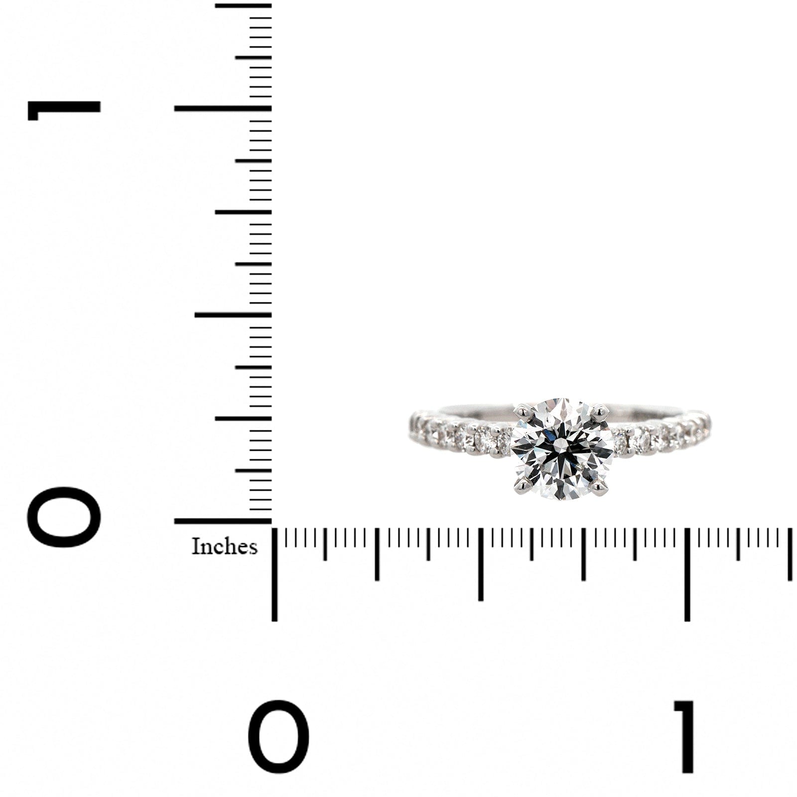 18K White Gold Round Diamond Engagement Ring