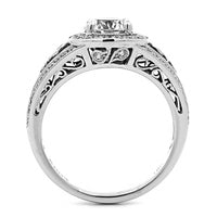 18K White Gold Round Diamond Halo Engagement Ring