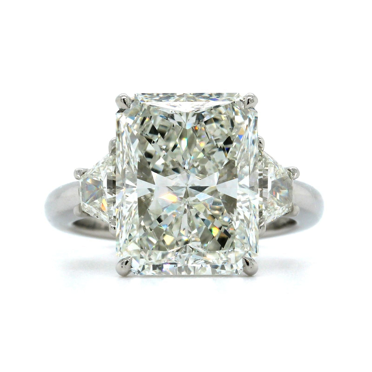 Platinum Radiant Cut Diamond 3 Stone Engagement Ring