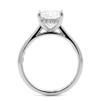 18K White Gold Radiant Cut Diamond Ring
