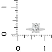 18K White Gold Radiant Cut Diamond Ring