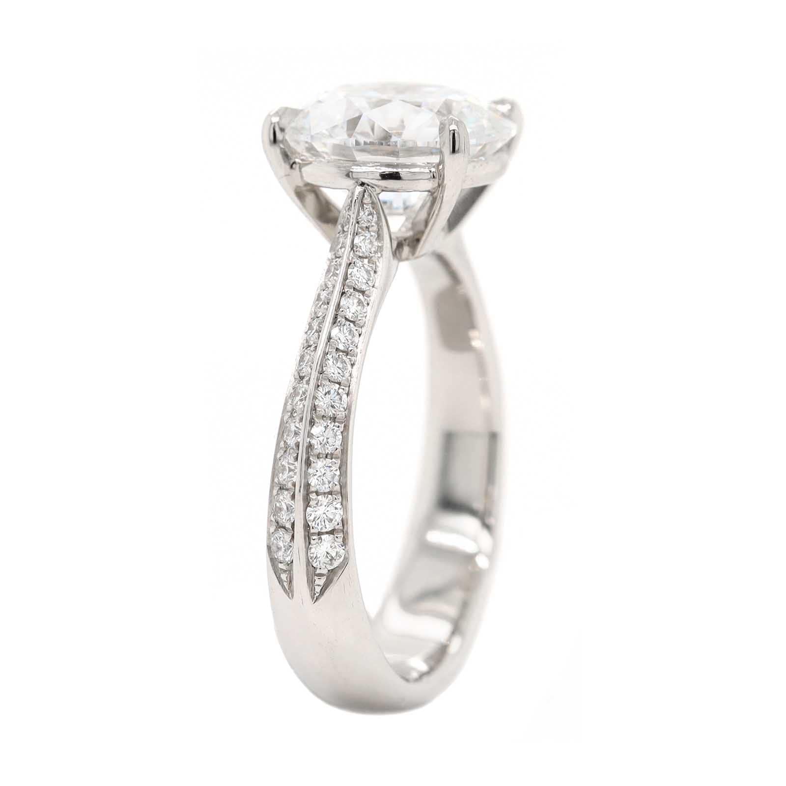 Platinum Round Diamond Engagement Ring