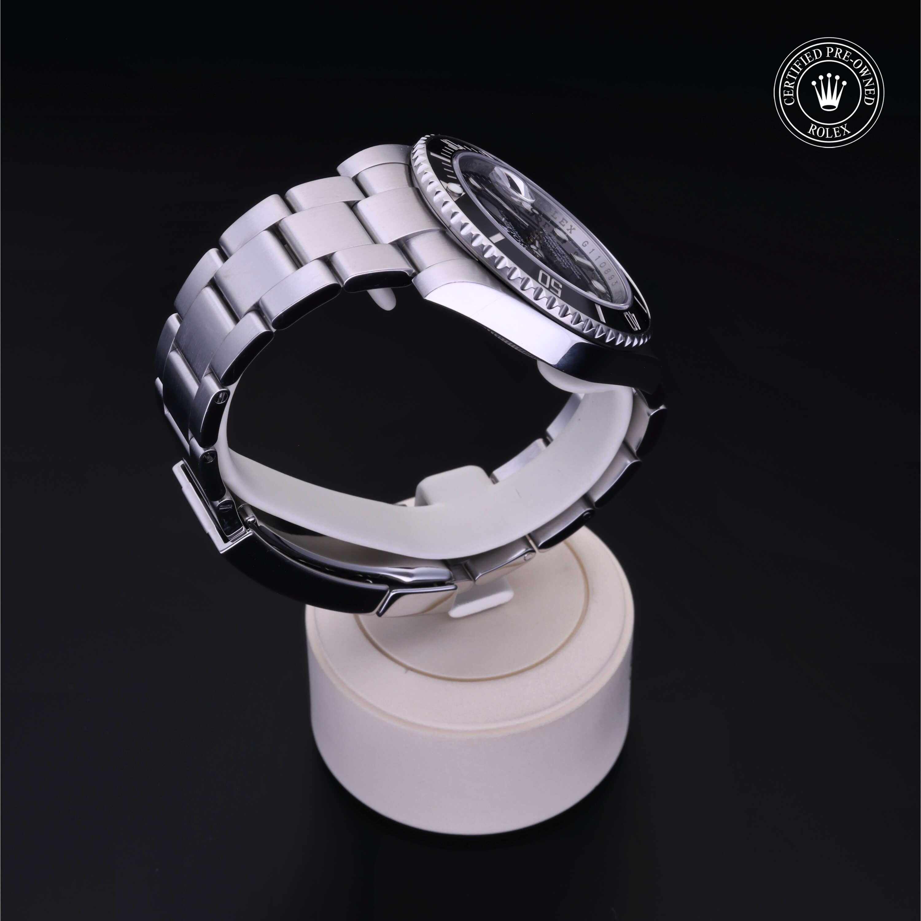 Rolex Certified Pre-Owned Submariner Date