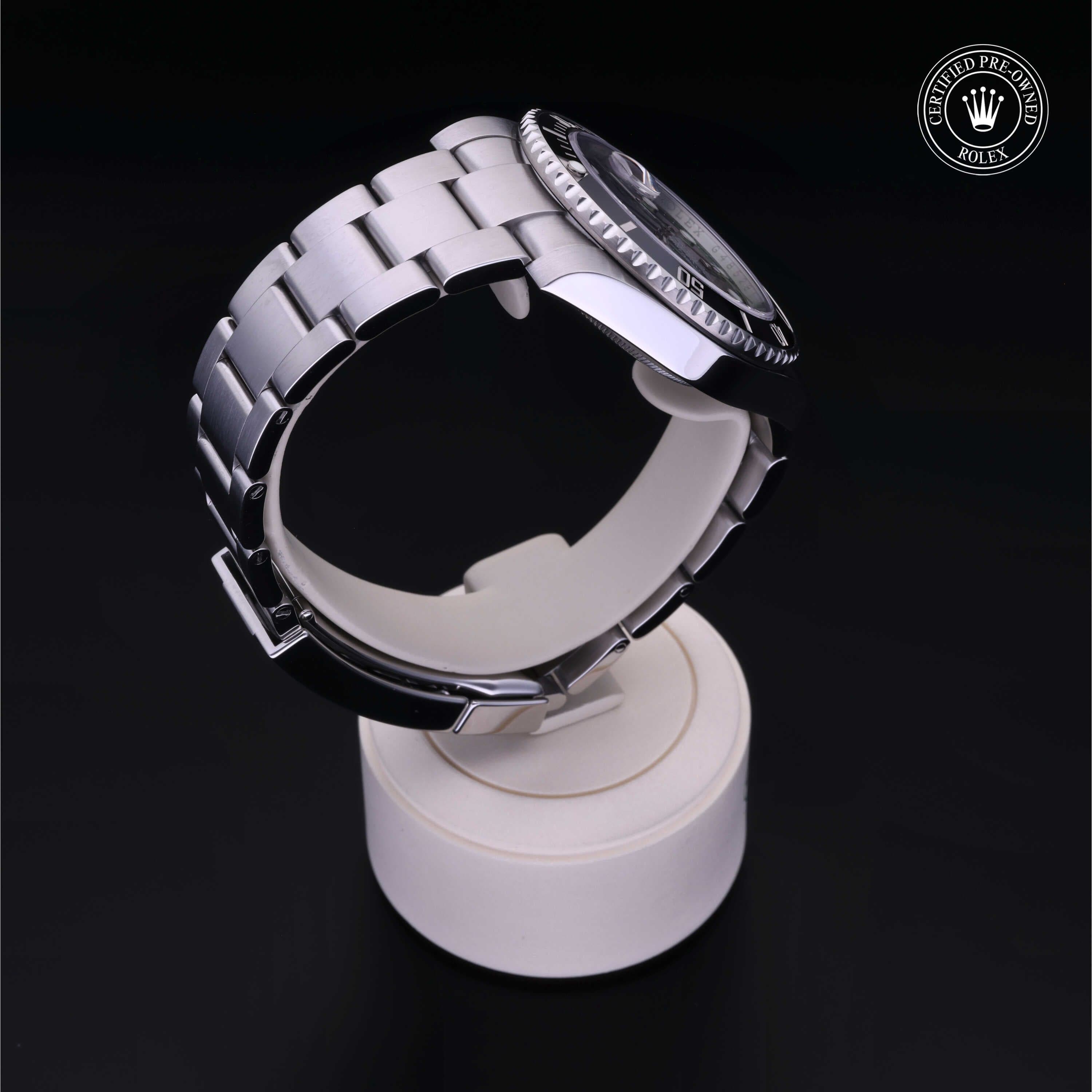 Rolex Certified Pre-Owned Submariner Date