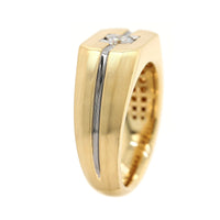 18K Yellow Gold Diamond Signet Style Band
