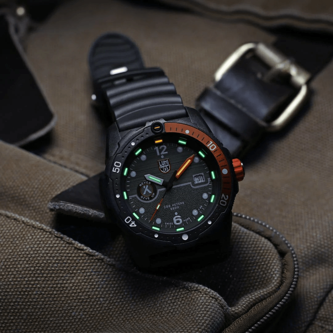 Luminox Bear Grylls Survival
