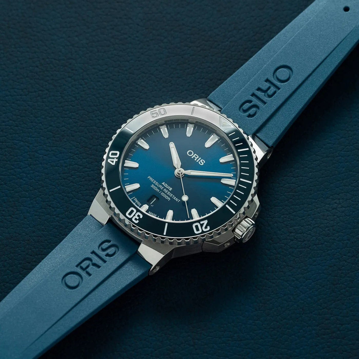 Oris Aquis Date