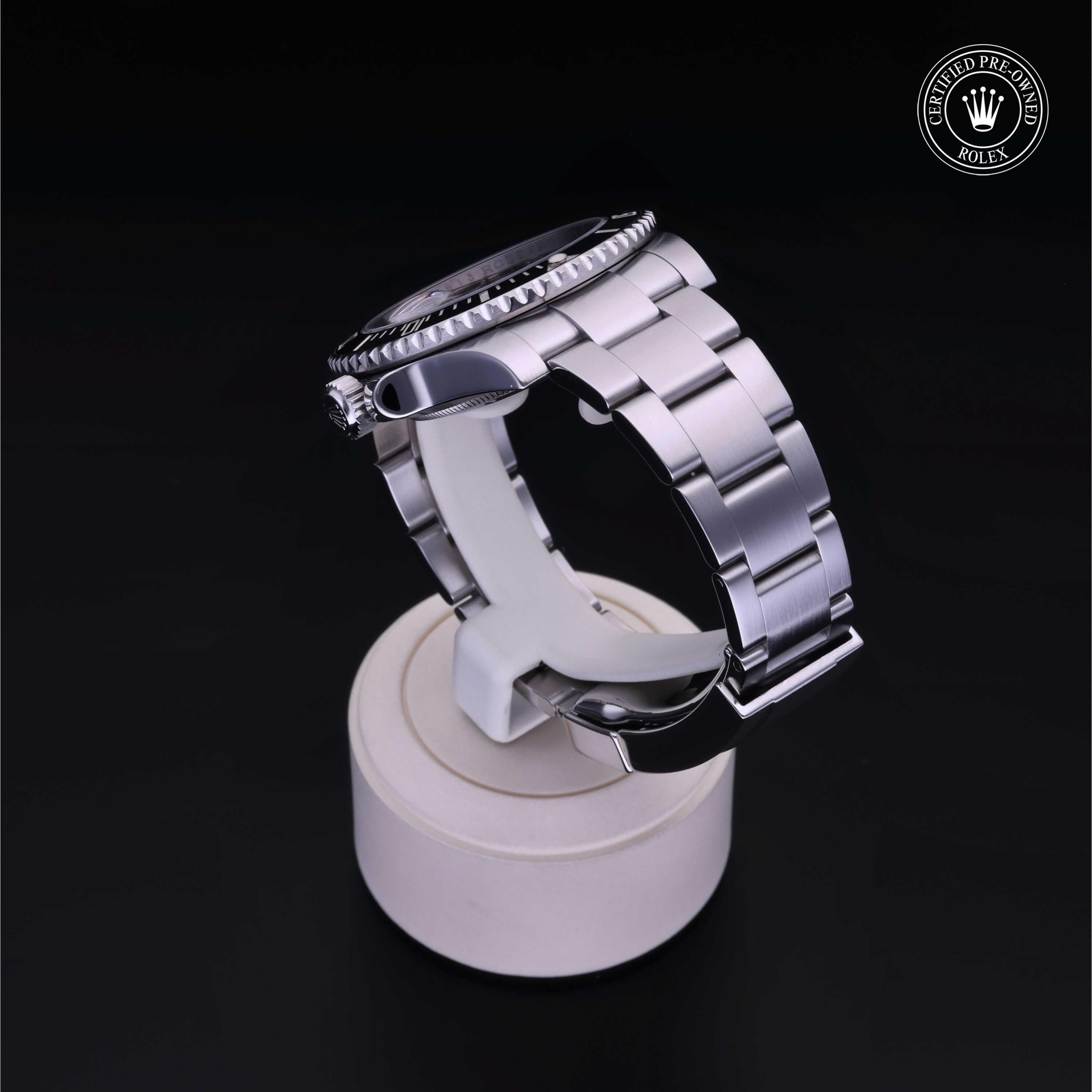 Rolex Certified Pre-Owned Submariner Date