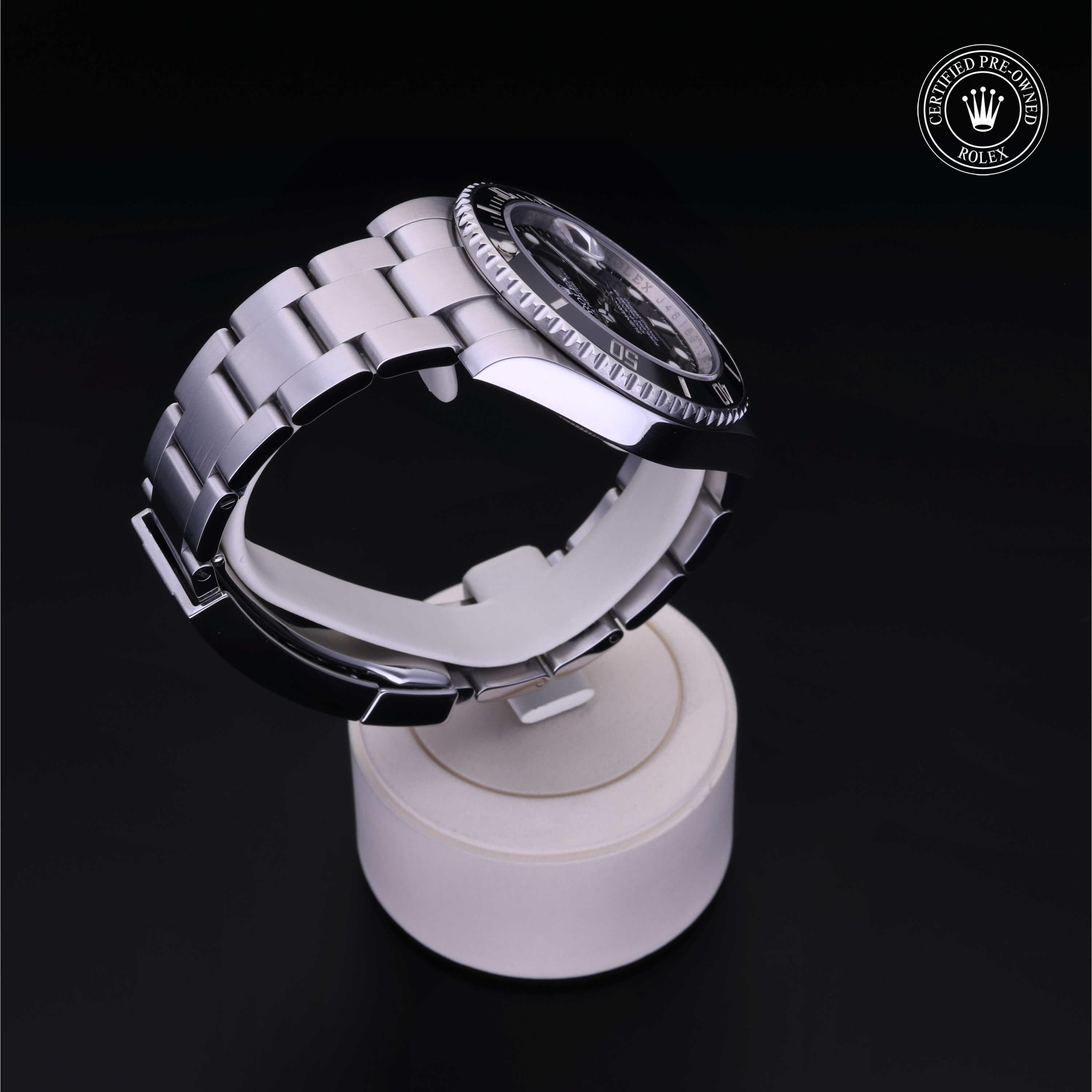 Rolex Certified Pre-Owned Submariner Date