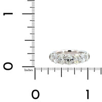 Platinum Shared Prong Graduating Oval Diamond Band