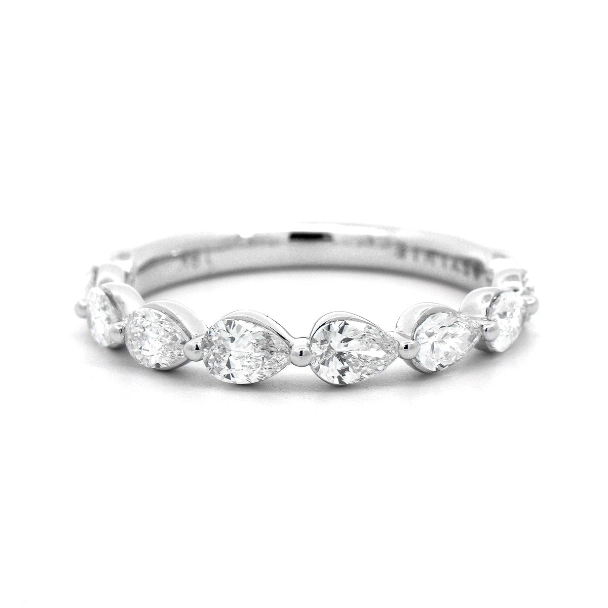 18K White Gold Pear Shaped Diamond Wedding Ring