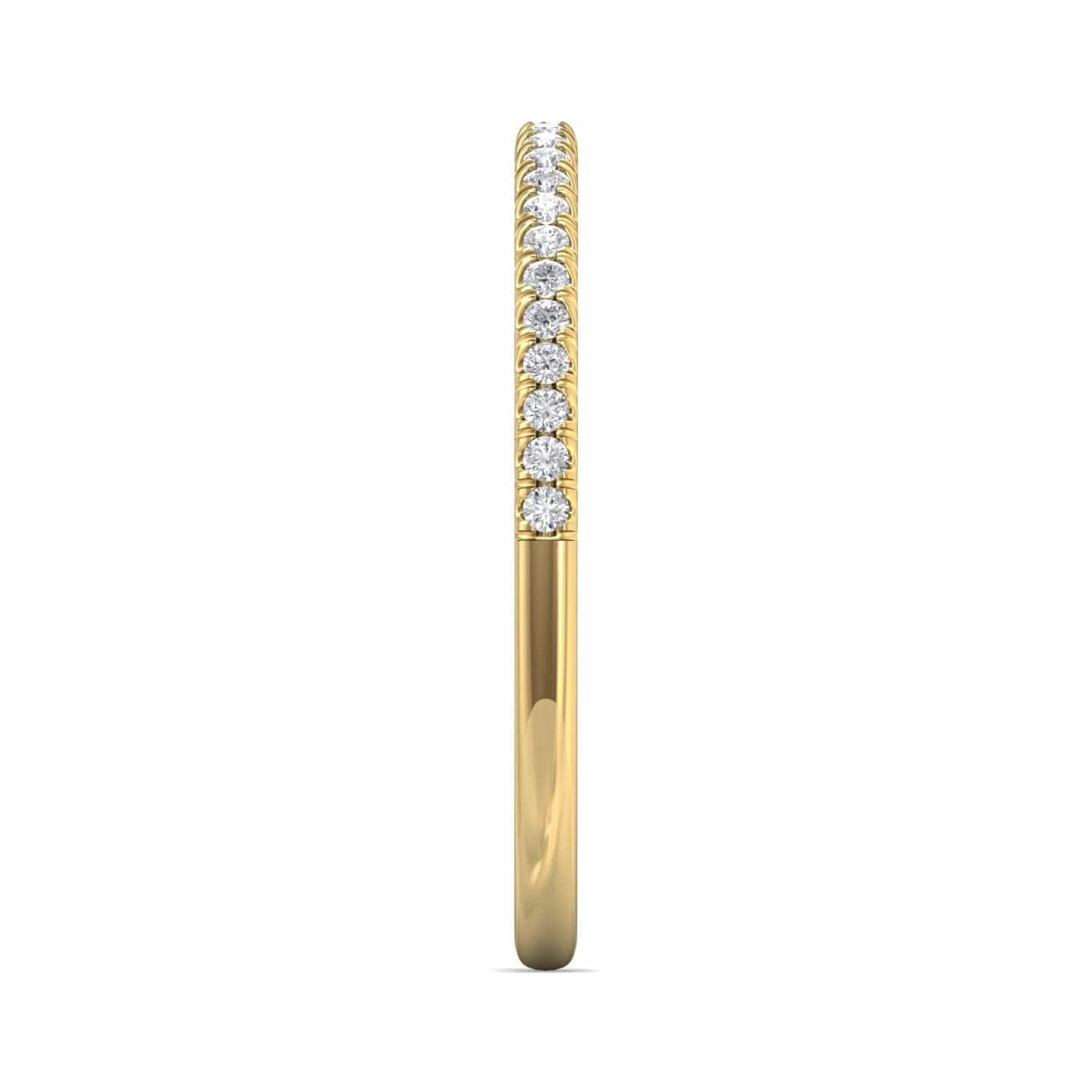 18K Yellow Gold Prong Set Round Diamond Band