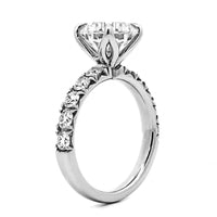 Platinum Shared Prong Round Diamond Engagement Ring Setting