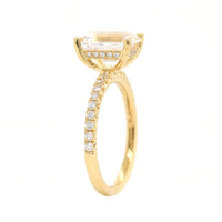 18K Yellow Gold Emerald Cut Diamond Fishtail Shank Engagement Ring Setting