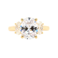 18K Yellow Gold 3 Stone Oval Diamond Engagement Ring Setting