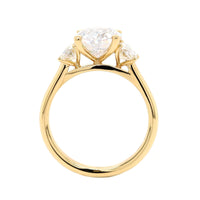 18K Yellow Gold 3 Stone Oval Diamond Engagement Ring Setting