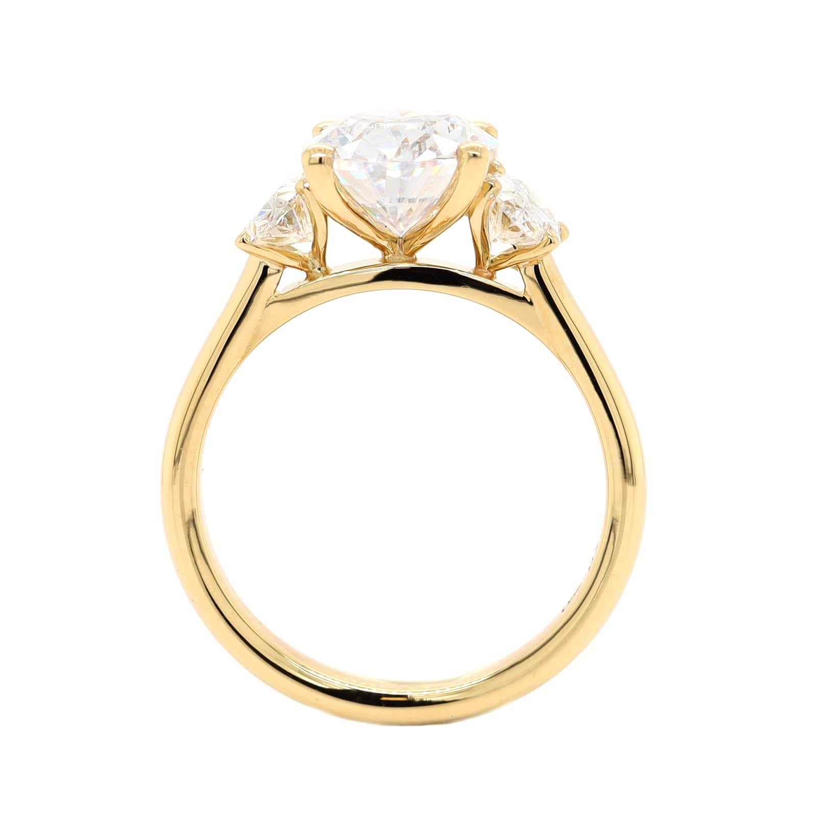 18K Yellow Gold 3 Stone Oval Diamond Engagement Ring Setting