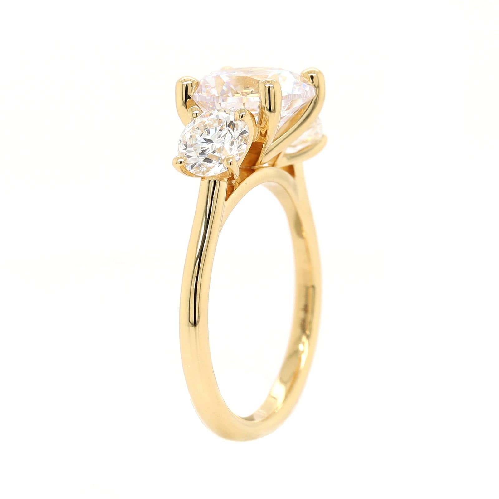 18K Yellow Gold 3 Stone Round Diamond Engagement Ring Setting