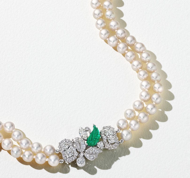 Estate and vintage necklace with pearl and jade and diamond