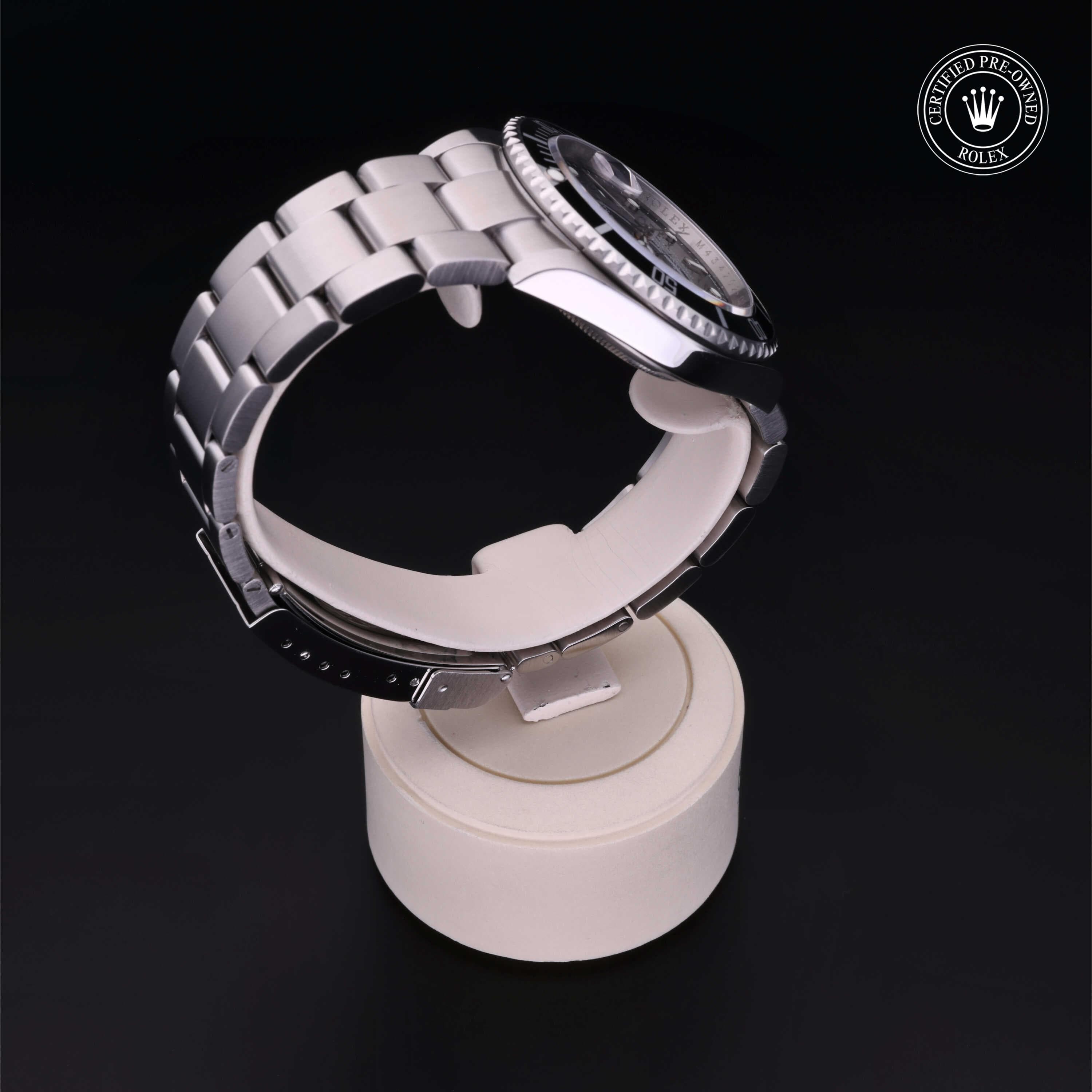 Rolex Certified Pre-Owned Submariner Date