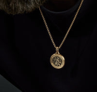 St. Christopher Amulet in 18K Yellow Gold, 34.5mm