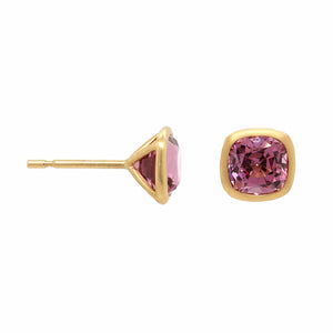 18K Yellow Gold Malayan Garnet Stud Earrings