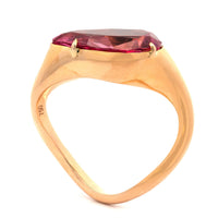 Eclat Jewels 18K Rose Gold Pear Shaped Pink Spinel Ring
