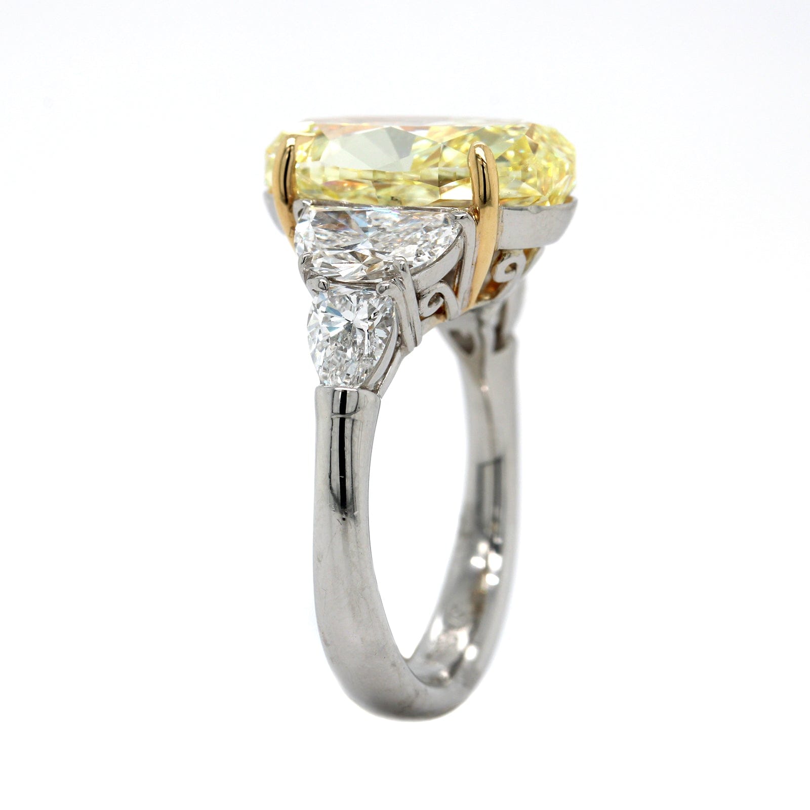 Platinum and 18K Yellow Gold Oval Diamond Engagement Ring