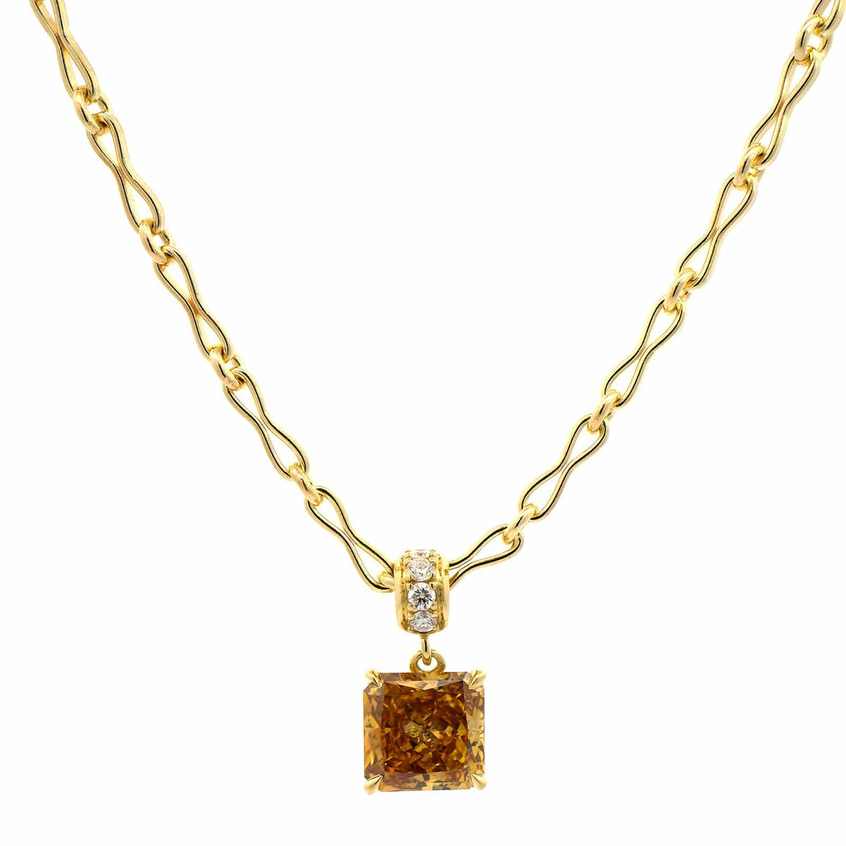 18K Yellow Gold Fancy Diamond Pendant Necklace