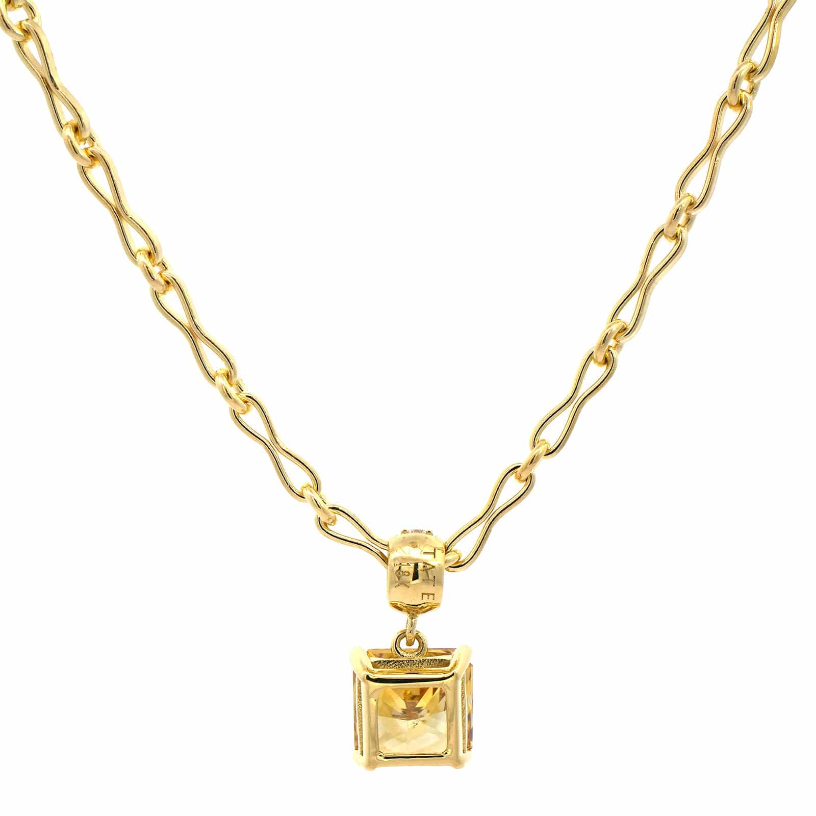 18K Yellow Gold Fancy Diamond Pendant Necklace