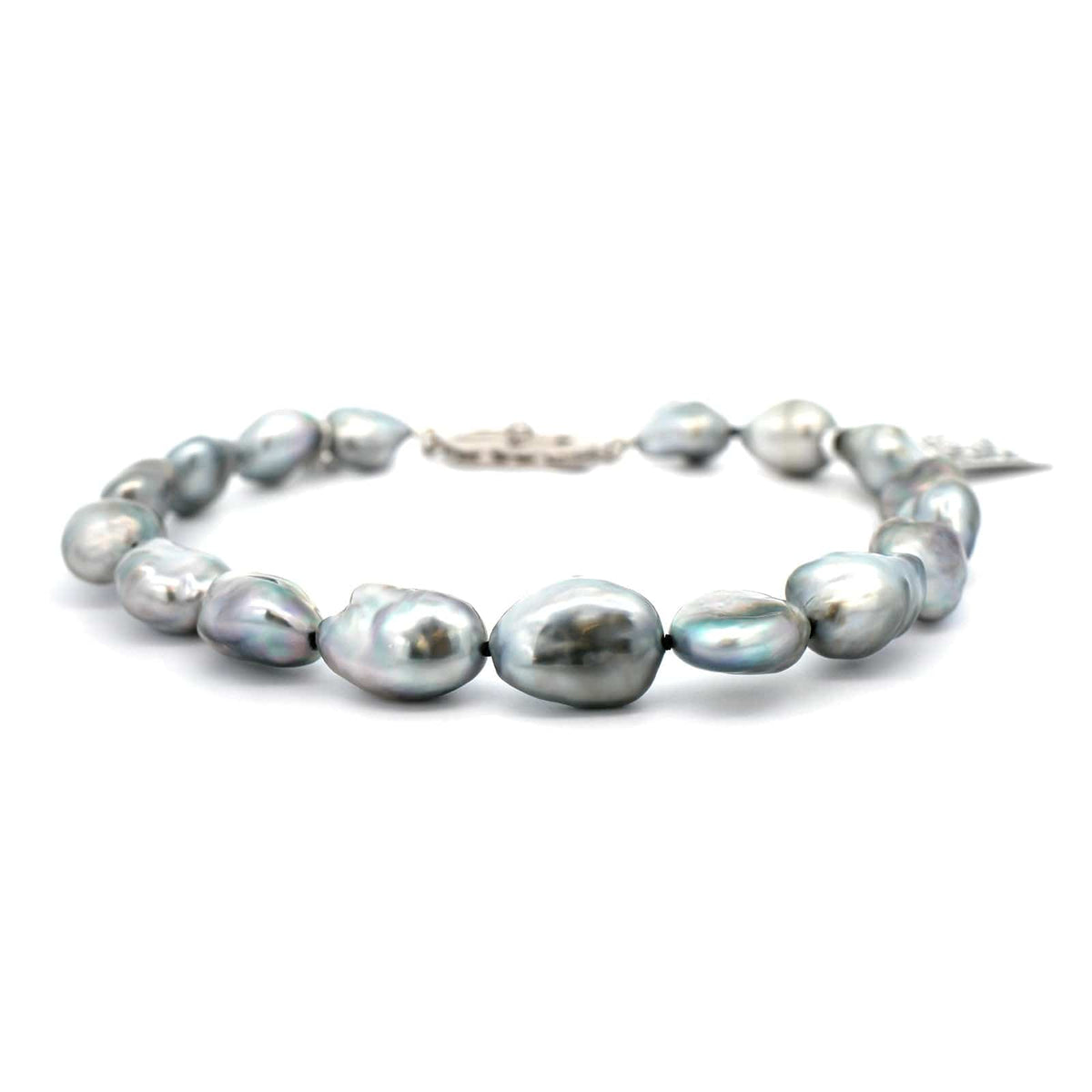 Mikimoto 18K White Gold (Black Coating) #320995M15B Mikimoto White Gold, White And Black Cultured Pearl Necklace  main image 4