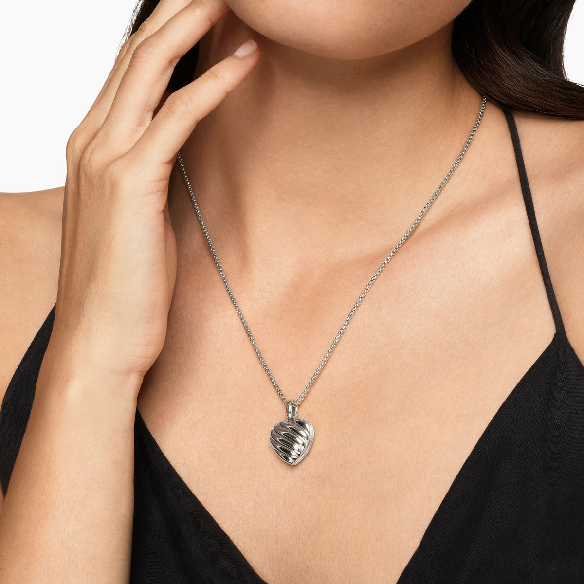 Sculpted Cable Heart Locket Sterling Silver, 23mm