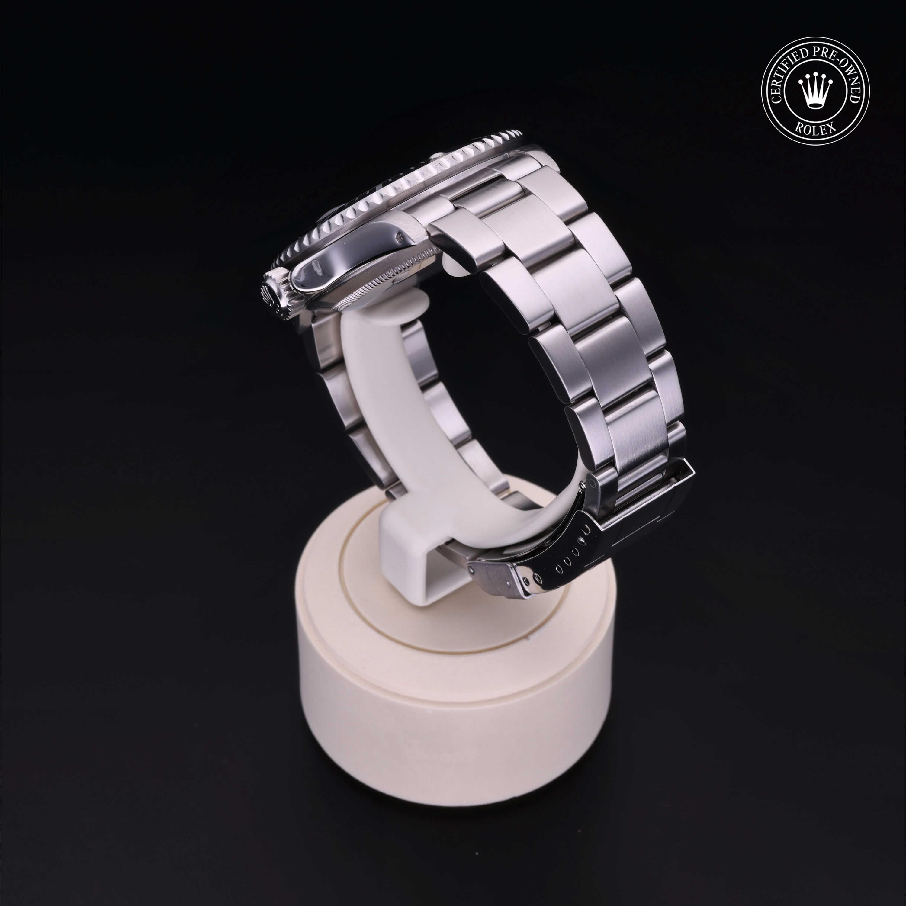 Rolex Certified Pre-Owned Submariner Date