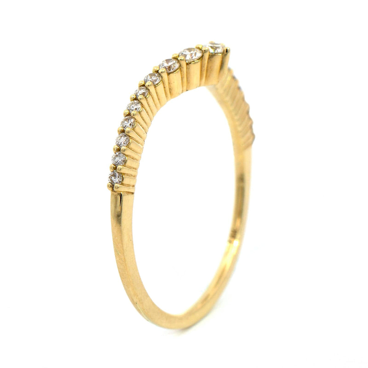 18K Yellow Gold V Shaped Diamond Band