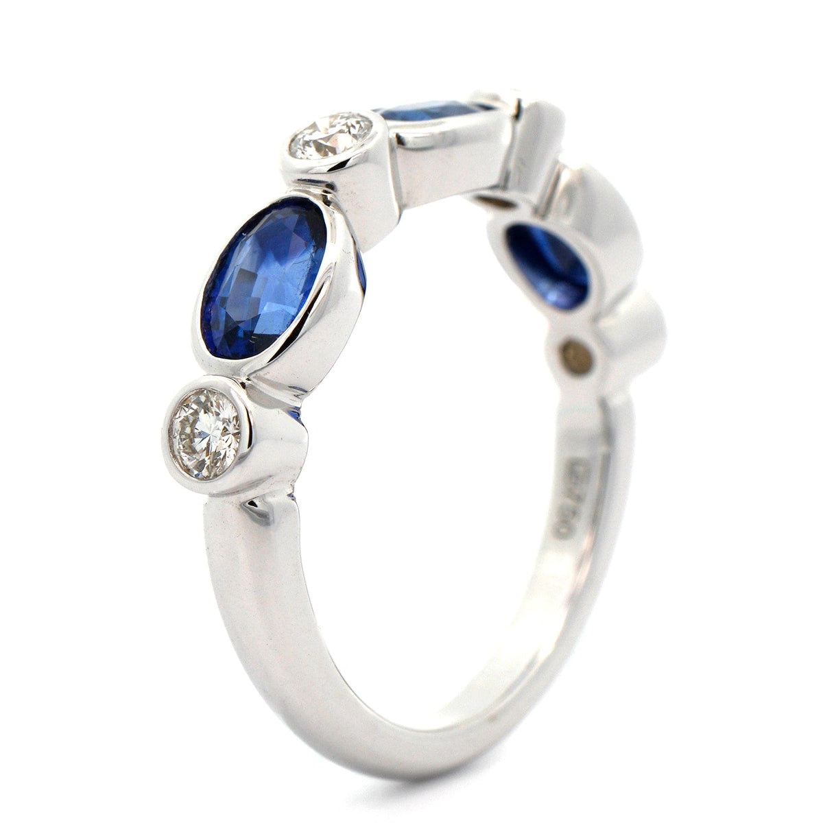 18K White Gold Alternating Oval Sapphire and Round Diamond Ring