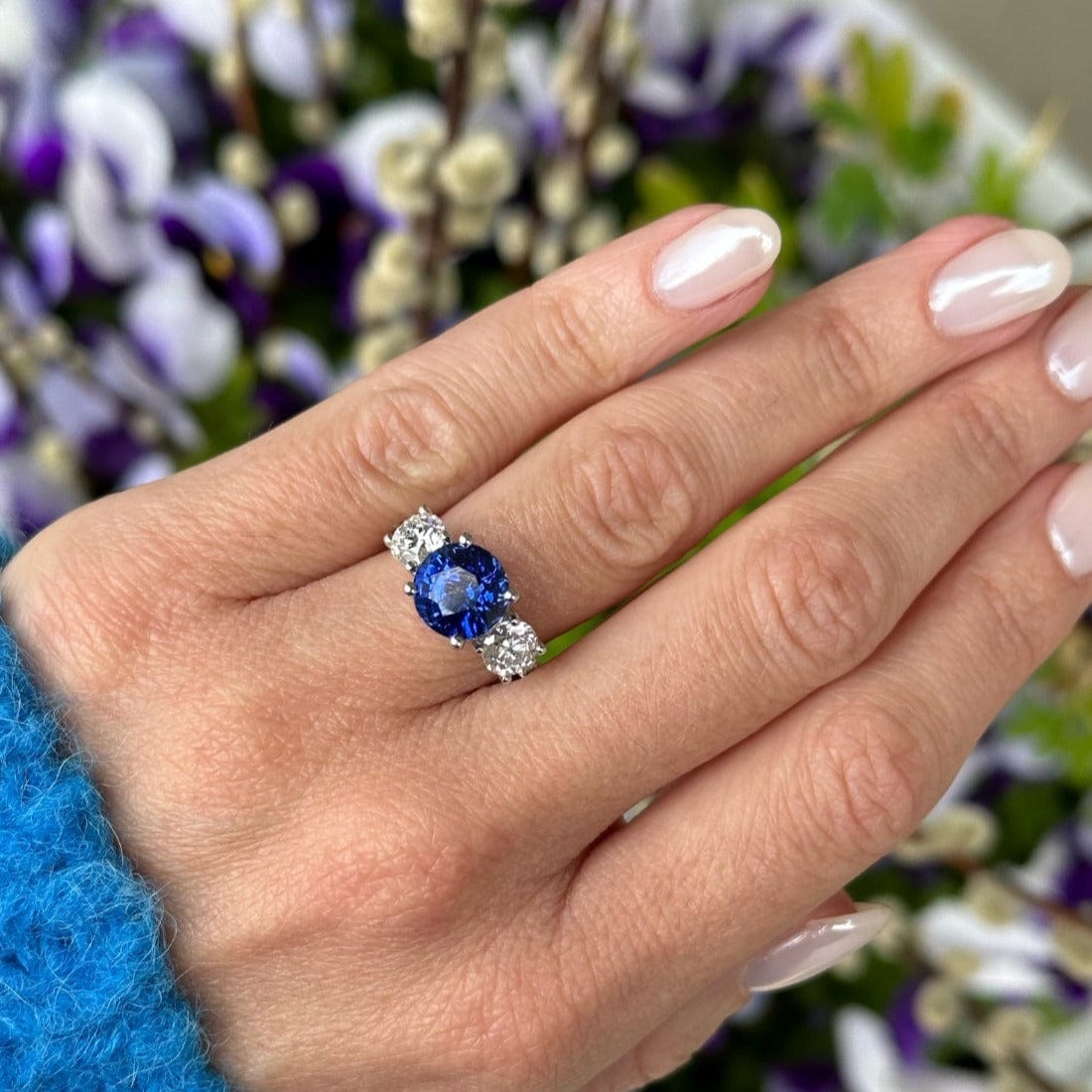 Platinum Round Sapphire Diamond 3 Stone Ring