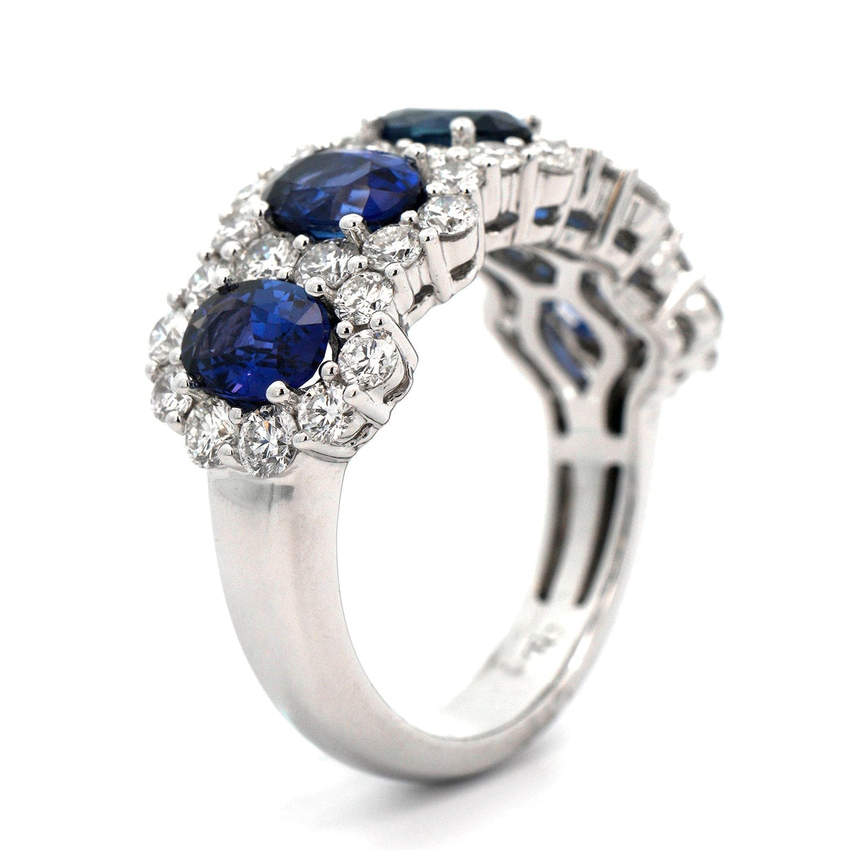 18K White Gold Oval Sapphire and Diamond Halo Ring