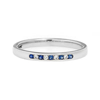 18K White Gold Alternating Round Diamond and Sapphire Channel Set Band