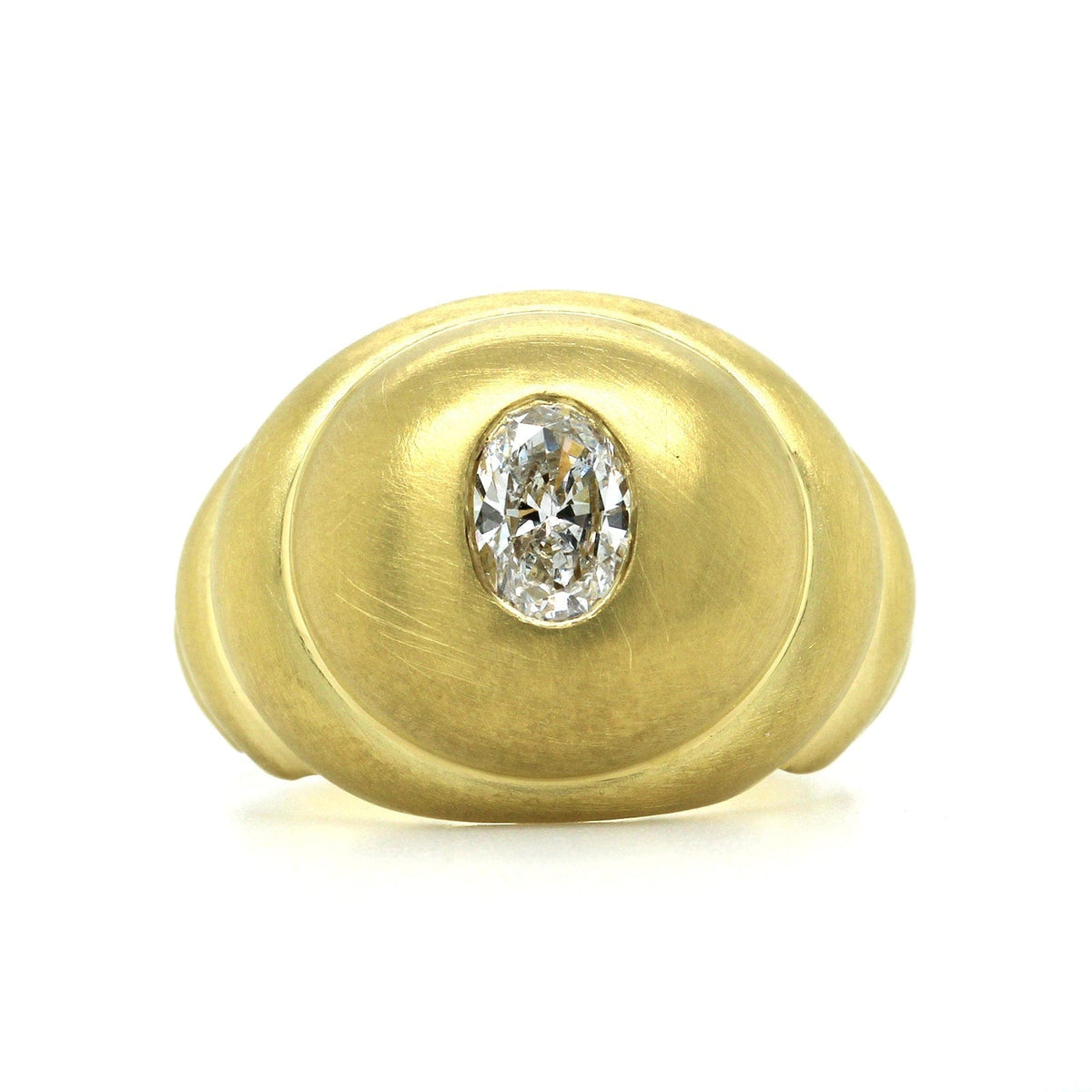 18K Yellow Gold Scalloped Diamond Ring