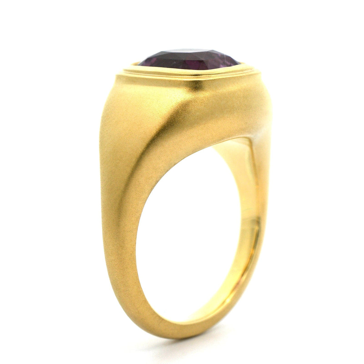 18K Yellow Gold Cushion Cut Purple Sapphire Ring