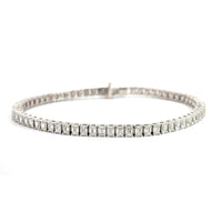 18K White Gold Emerald Cut Diamond Tennis Bracelet