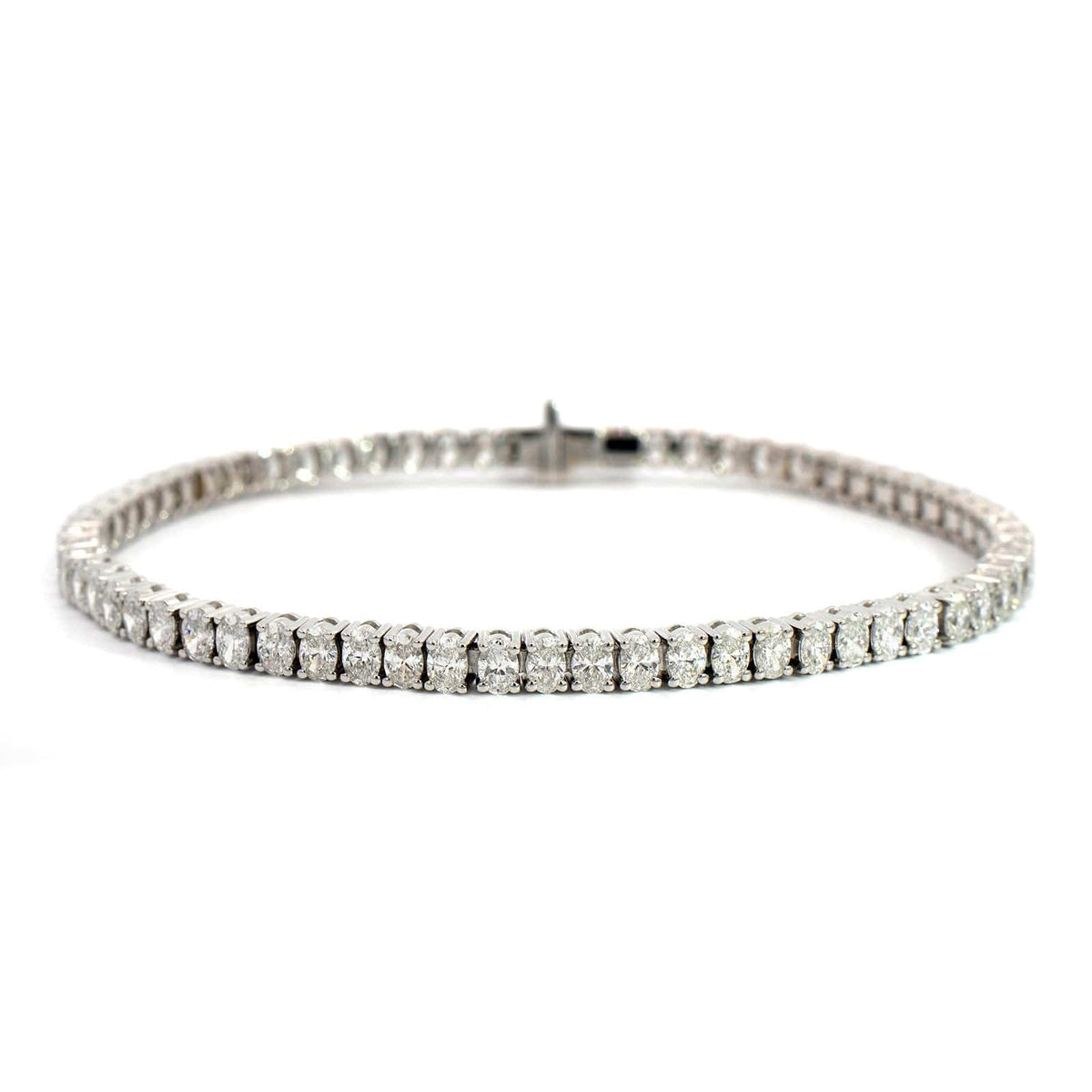 18K White Gold Oval Diamond Tennis Bracelet