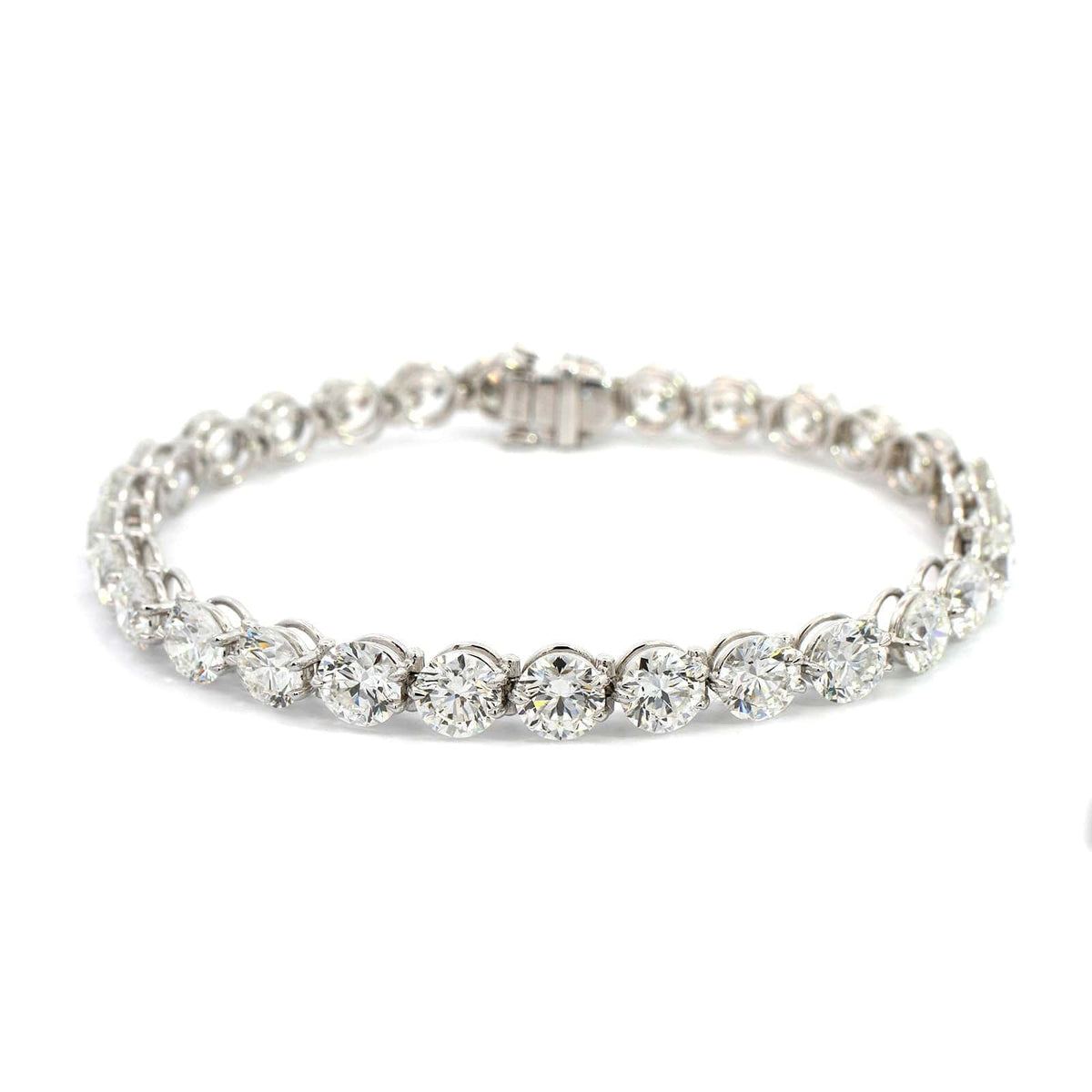 Platinum Round Cut Diamond Tennis Bracelet