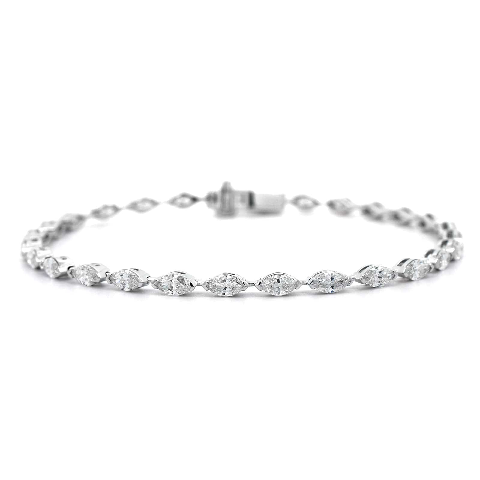 18K White Gold Marquise Cut Diamond Tennis Bracelet
