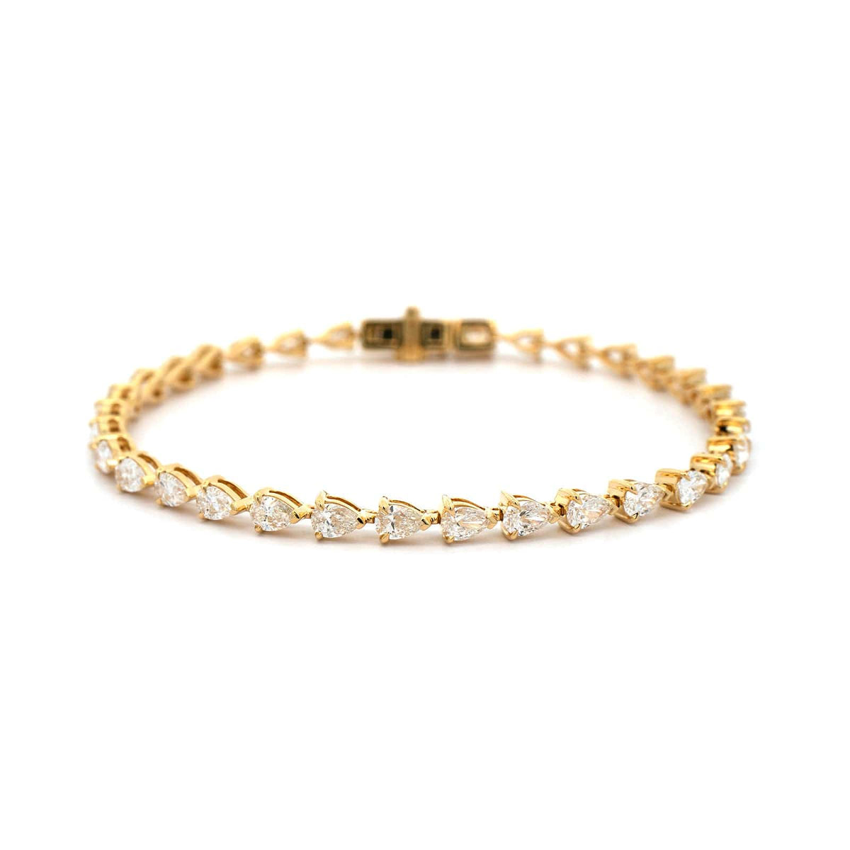18K Yellow Gold Pear Shaped Diamond Tennis Bracelet