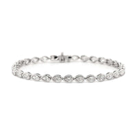 18K White Gold Pear Shaped Diamond Tennis Bracelet