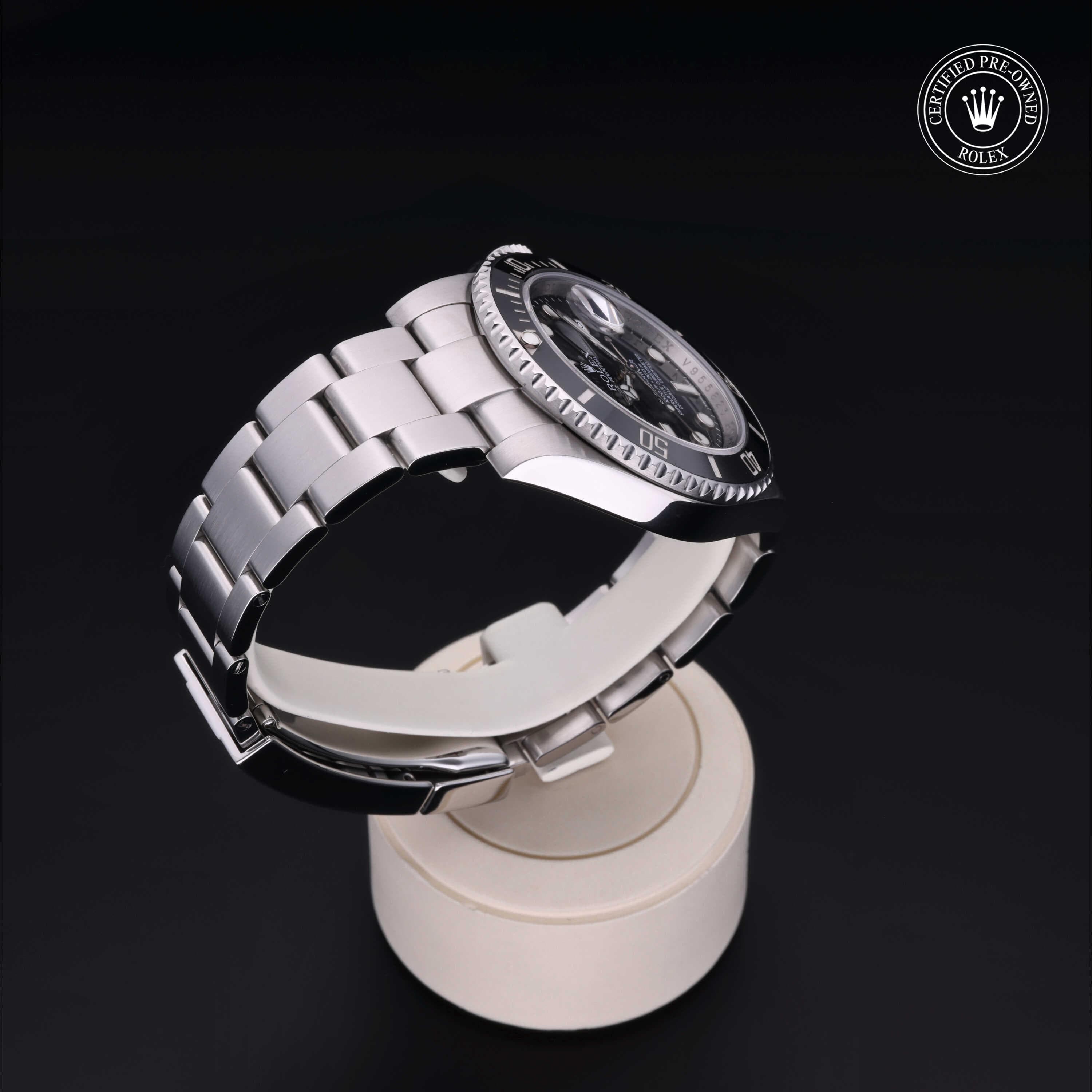 Rolex Certified Pre-Owned Submariner Date
